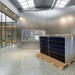 Tấm Pin Năng Lượng Mặt Trời LonGi 640WP