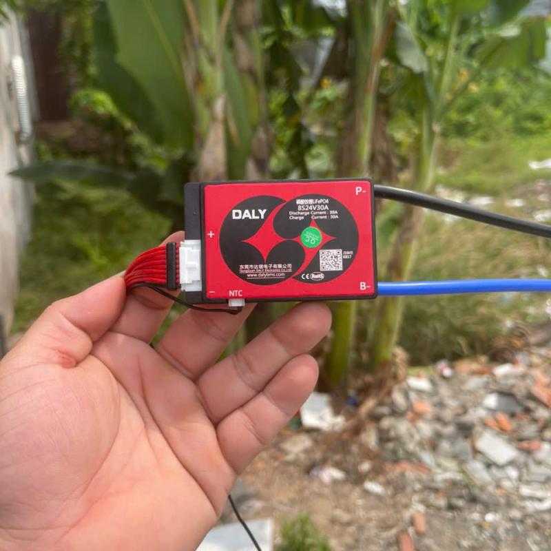 Mạch Bảo Vệ BMS 24V 8S 30A Cho 3.2V Chính Hãng DALY (Sạc Xả Chung)