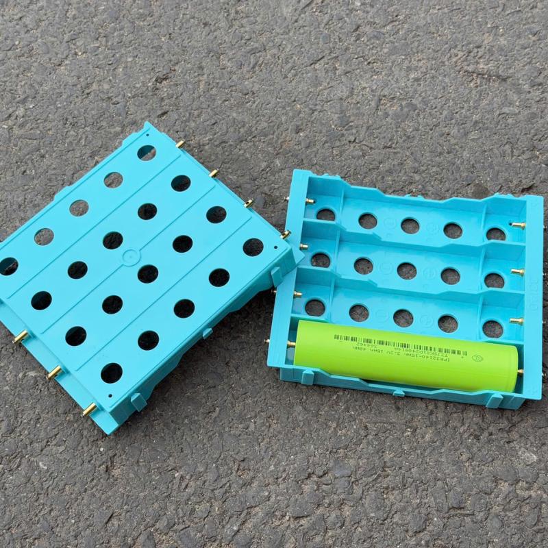 Khay Cân Bằng Pin 32140 - 33140: Sự Lựa Chọn Giúp Cho Pin Được Tăng Tuổi Thọ Hơn