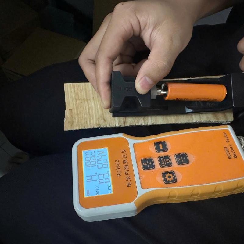 Hightstar Màu Cam Nhạt 18650  ( mới 100% )