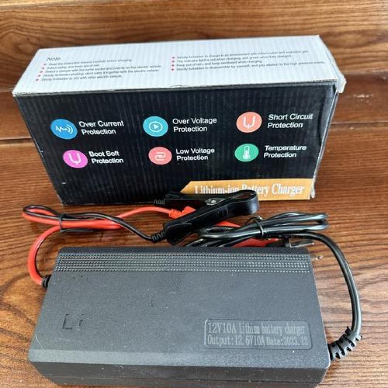 Sạc 12,6V-10A Chống Ngược Đầu Cọc( cho Pin 3S )
